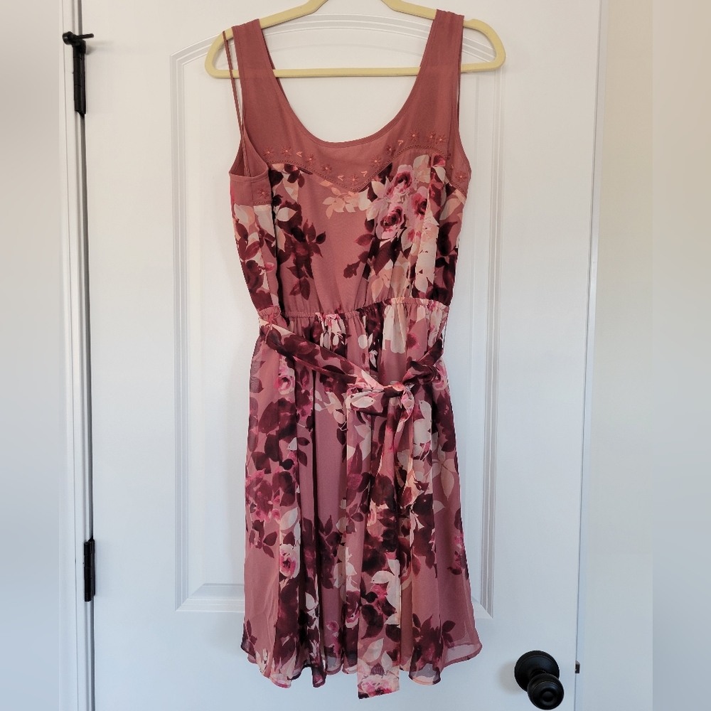 Lauren Conrad LC Pink Floral Dress Size 16 NWT